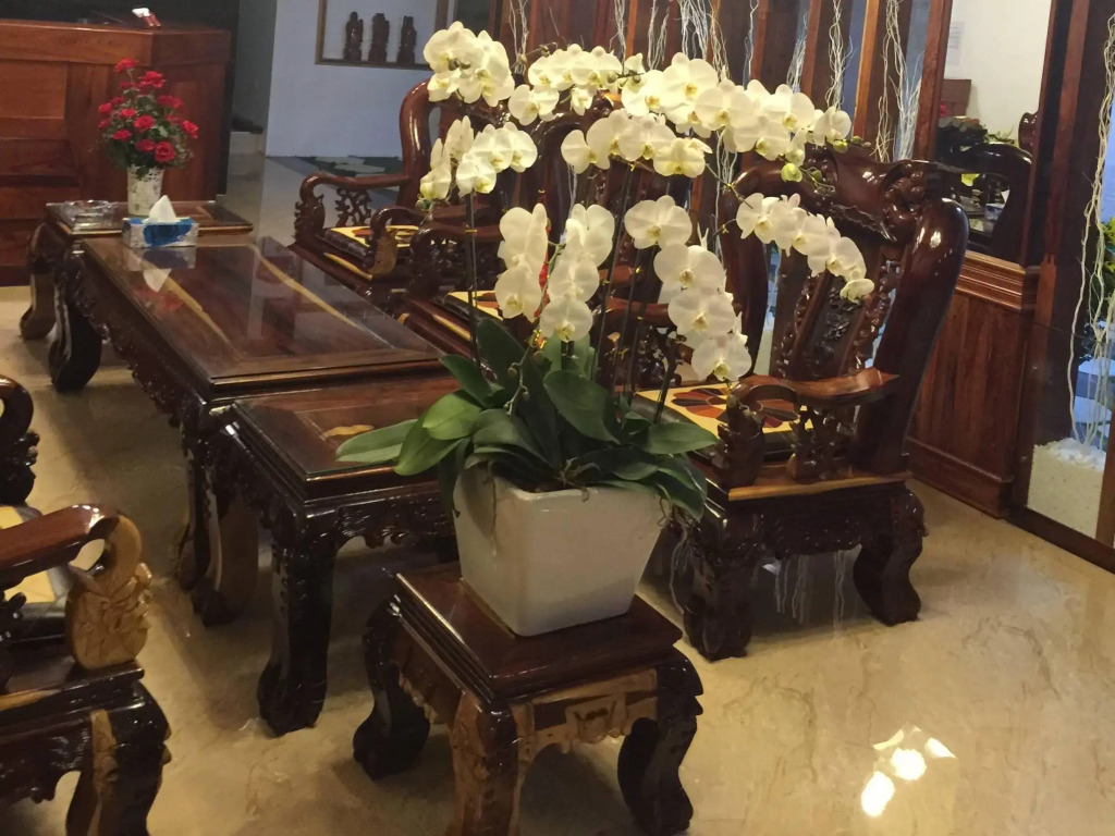 Le Na Hotel
