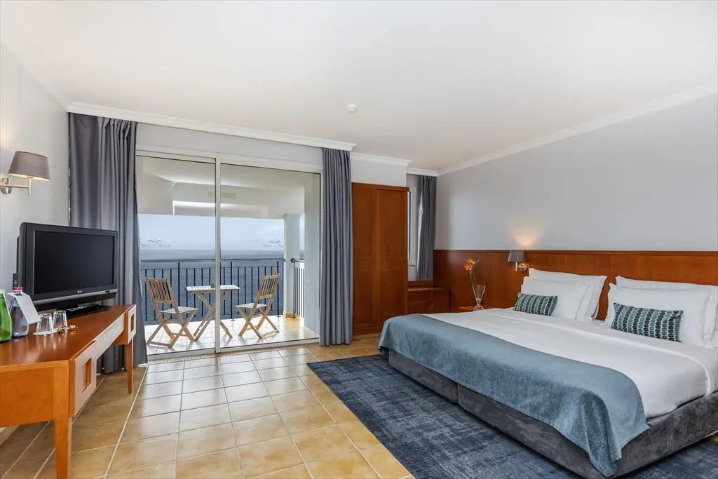 Paul do Mar view
