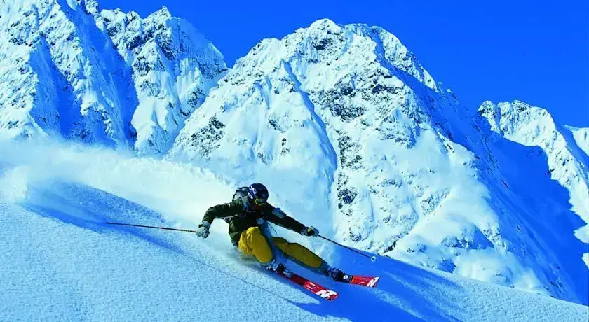 Apartments Leszek SILVRETTA SUMMERCARD on SALE