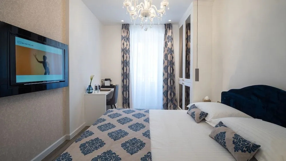 Elixir luxury rooms - in the old town