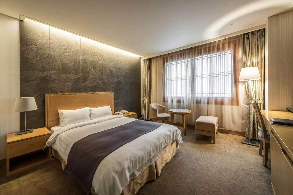 Shangria Beach Tourist Hotel
