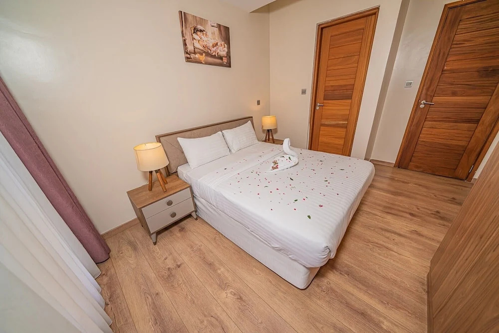 Lux Suites 37 on Kikambala Apartments