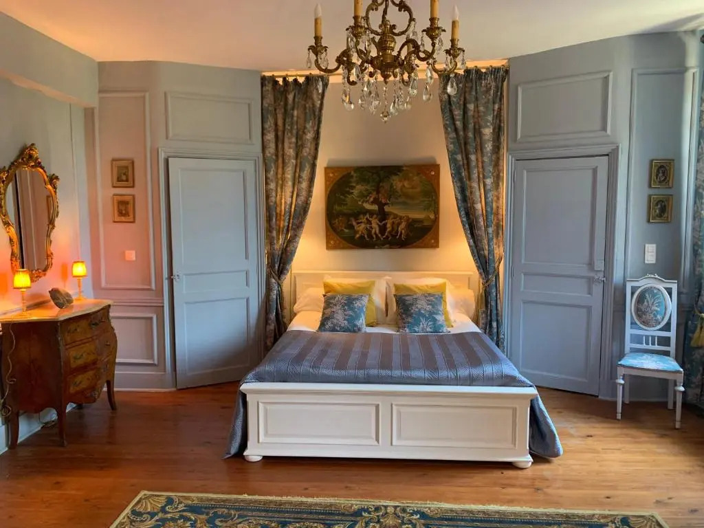Chateau Ratou
