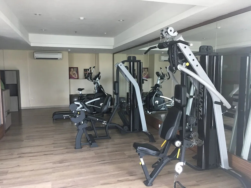 Spacious Studio Room At Tamansari La Grande Apartment Near Bip