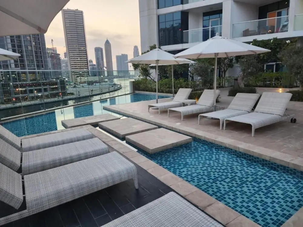 Whitesage - Condo With Incredible Canal And Burj Khalifa Views