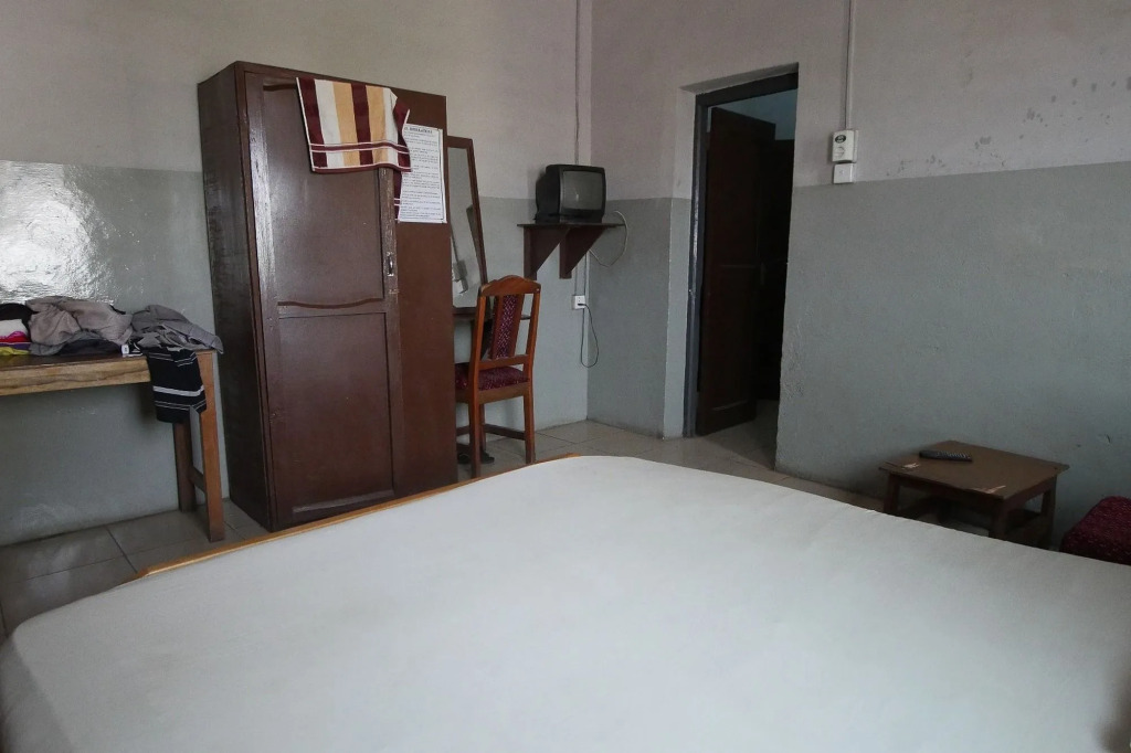 St. Sam Hotel Kamusi
