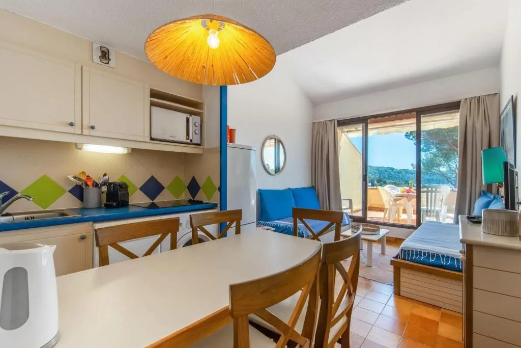 Nice flat at 8 min walk from the beach in La Croix-Valmer - Welkeys