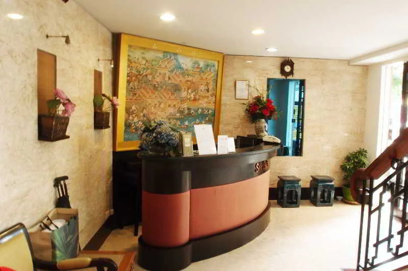 Silk Suite Silom