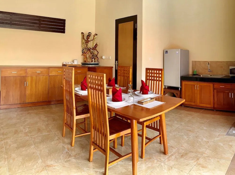 Kartika Dahayu Private Pool Villas