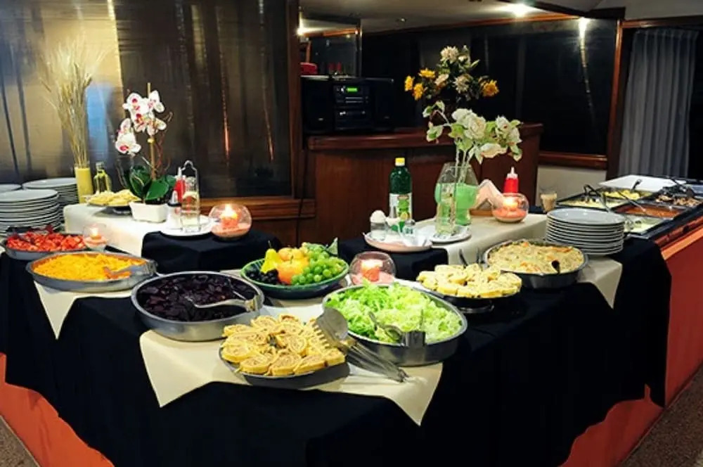 Costanera Hotel