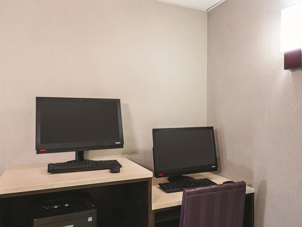 La Quinta by Wyndham Austin Airport