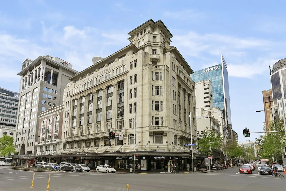 Renovated Apartment in Heart of CBD