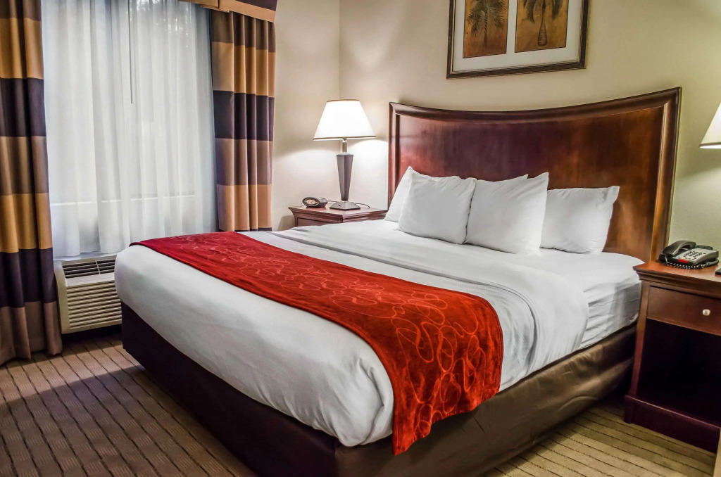 Comfort Suites Mobile West Tillmans Corner
