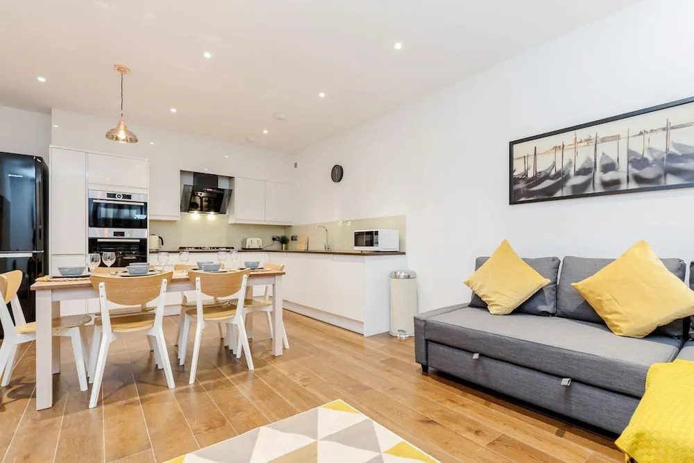 Donatello Apartment Hammersmith