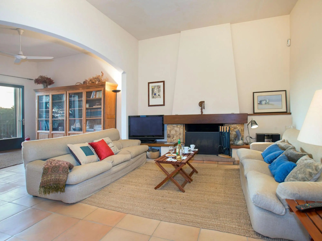 Magnificent house situated in Llafranc with a private pool