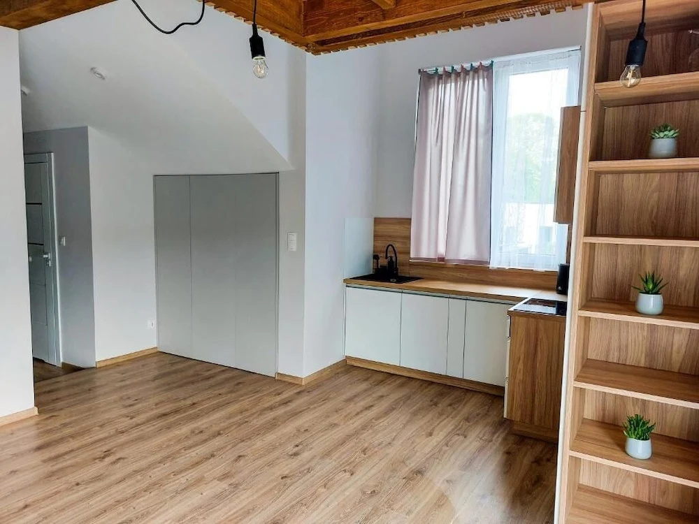 mrhomeapartments-Limba