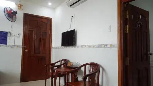 Huynh Nhu 2 Hotel