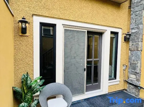 3Bed+2Bath Sauna Retreat in Vancouver!