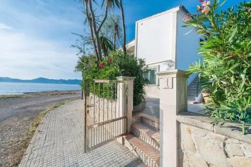 Sunset Villa Nixe
