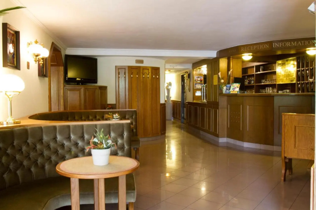 Hotel Molnár