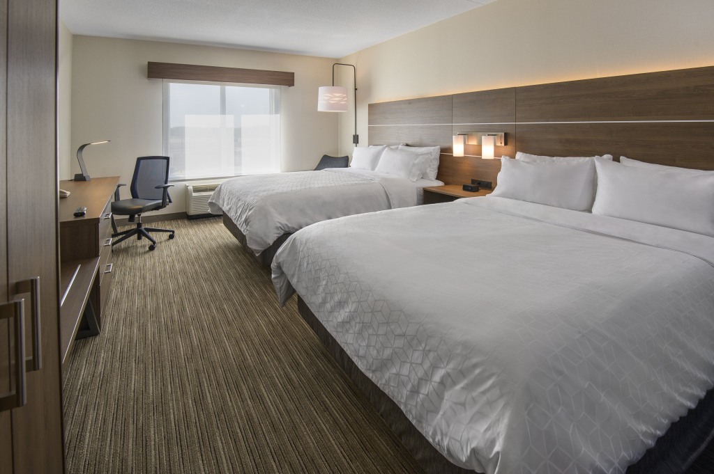Holiday Inn Express Hotel & Suites North Bay by IHG