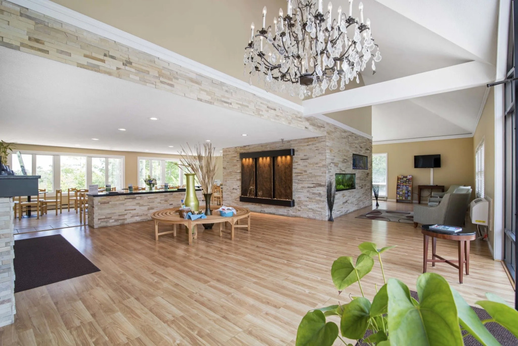 Ogunquit River Inn & Suites