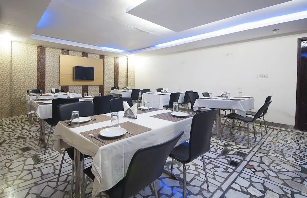 Hotel Asko International