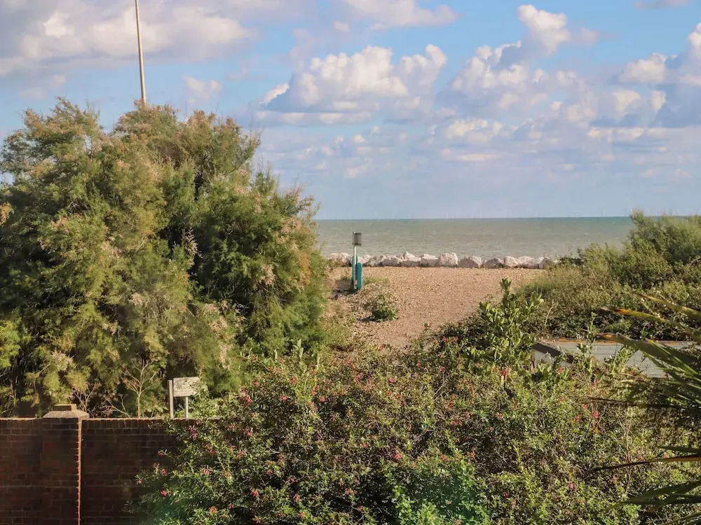 8 Sea Way