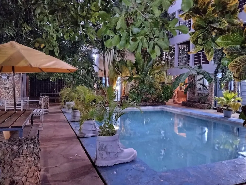 Rock Galana Holiday Apartments