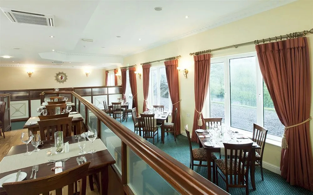 Riverside Park Hotel