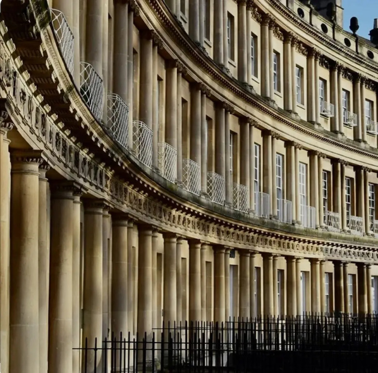 Central Bath, 18th Century Georgian Rooms