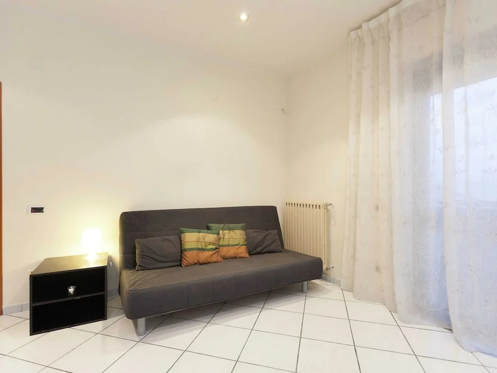 Cozy Holiday Home in Trecase With Balcony - Casa per Ferie