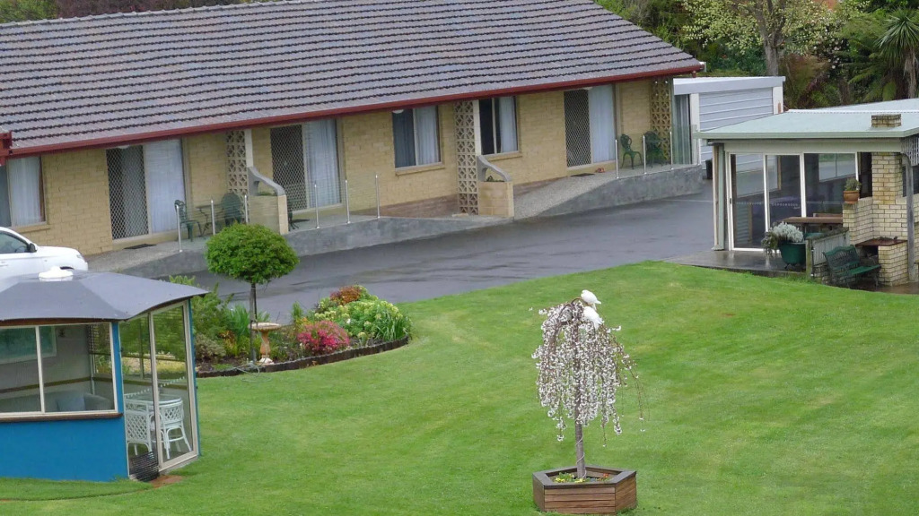 Willaway Motel Apartments