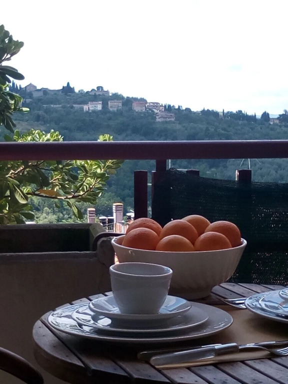 casa con vista a perugia