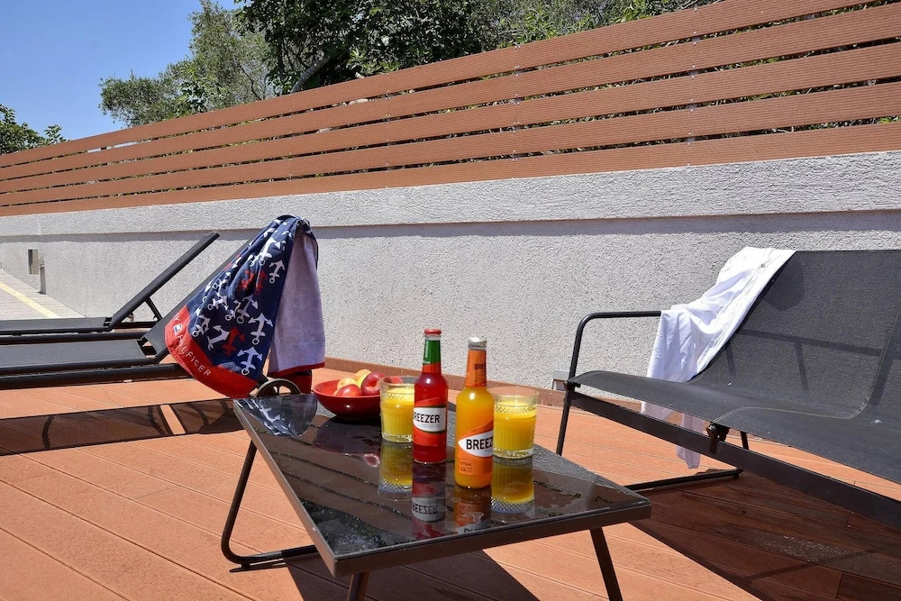 Villa Ventus Sleeps 7 with Parking