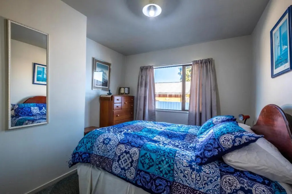 11b Leamington Street