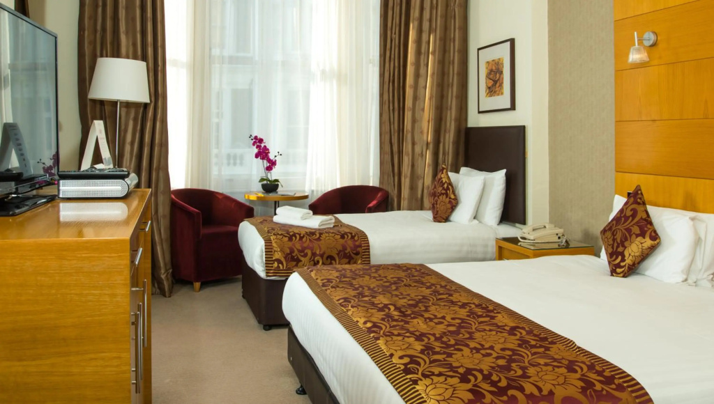 The Park City Grand Plaza Kensington Hotel