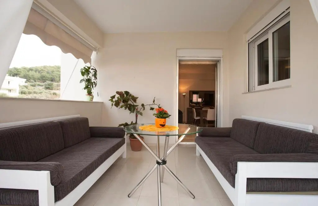 Elena & Pelagia Luxury Apartment
