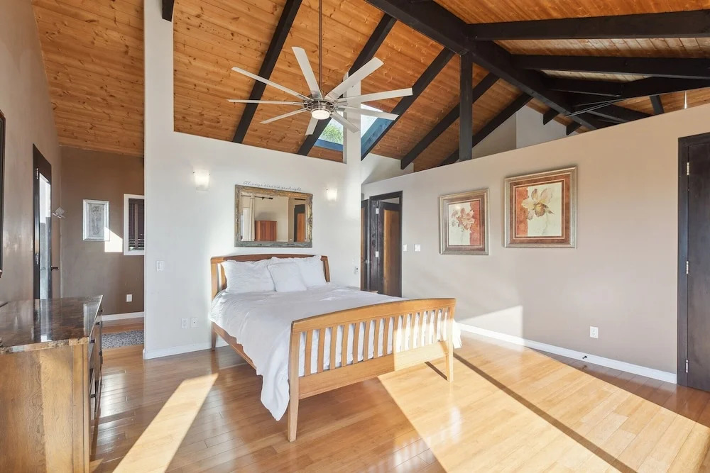 Pu'ukala Sunset Estate W/ Amazing Ocean Views! 3 Bedroom Home by RedAwning