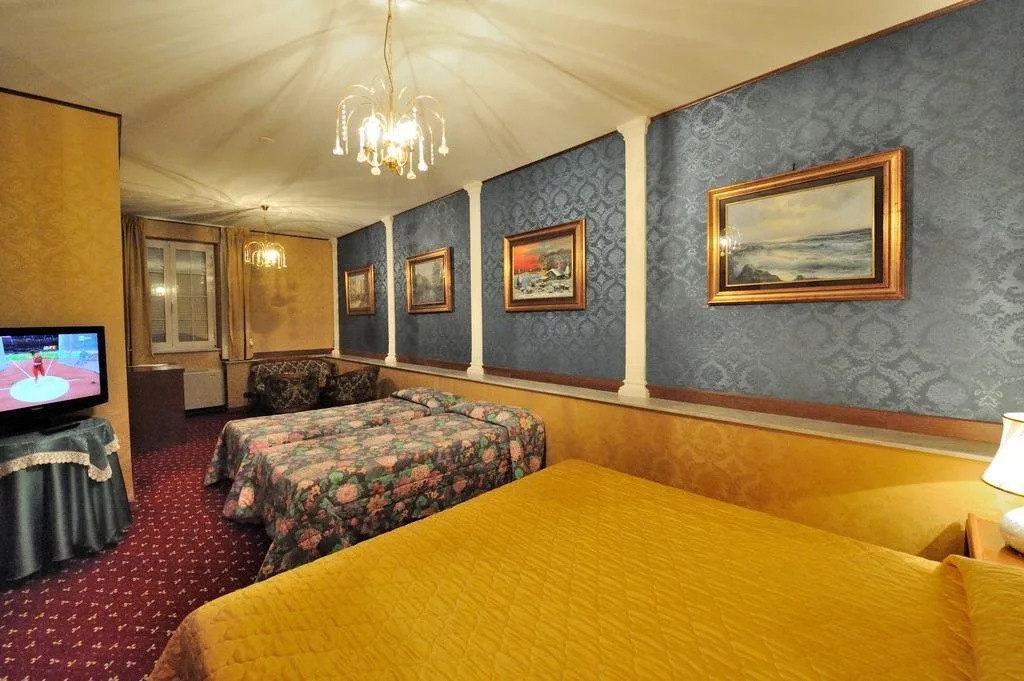 Diana Park Hotel