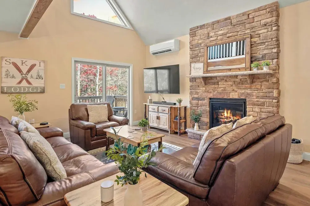Stephen Way by Avantstay Hot Tub + Game Room Albrightsville