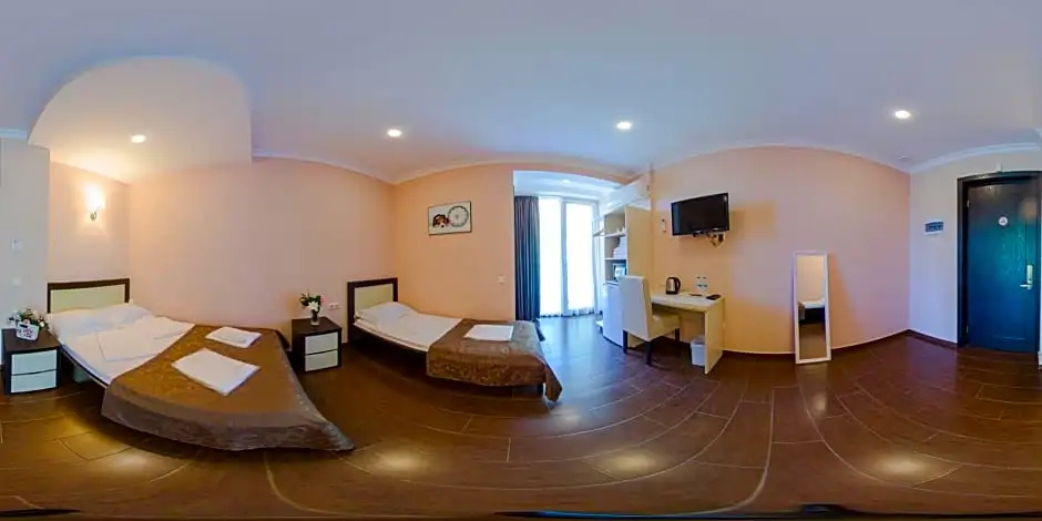 GNS Hotel