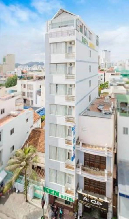 Ken Hotel