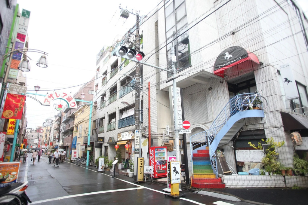 Base Inn Komagome Tokyo
