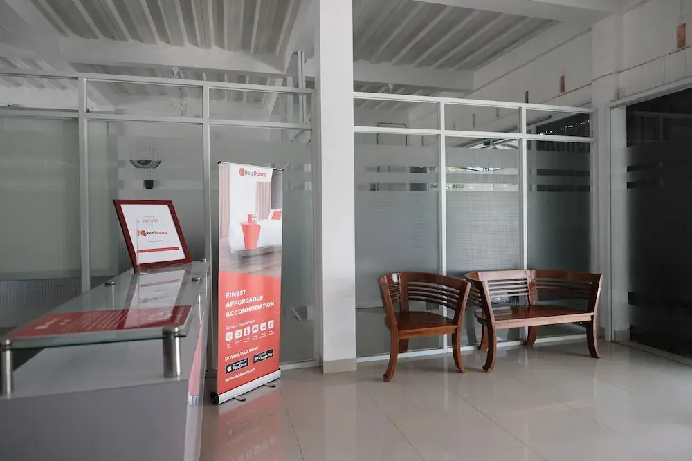 Reddoorz Syariah Near Malahayati University Lampung