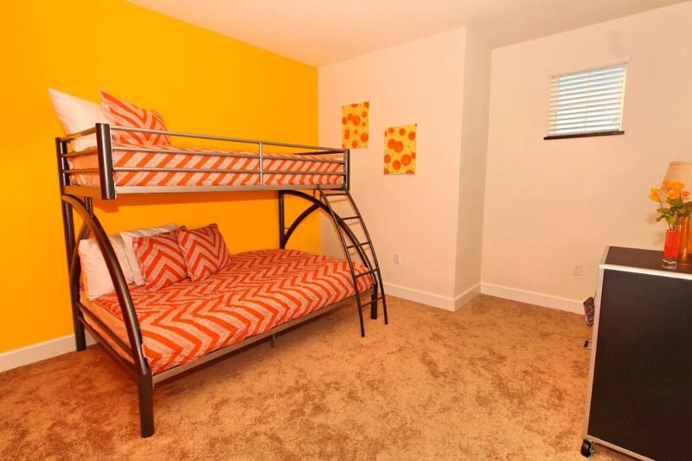 17413pa 3 Bedroom Townhouse