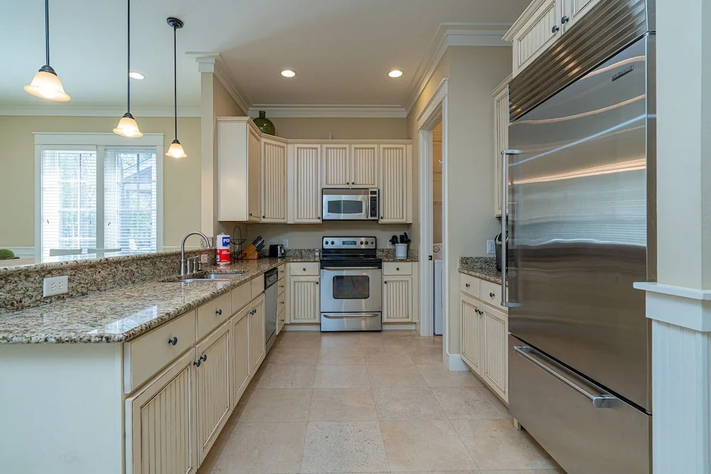 Sandestin Bungalo 38: Beach, Golf, & Fun!