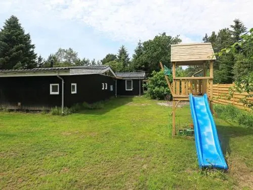 Holiday Home Lien