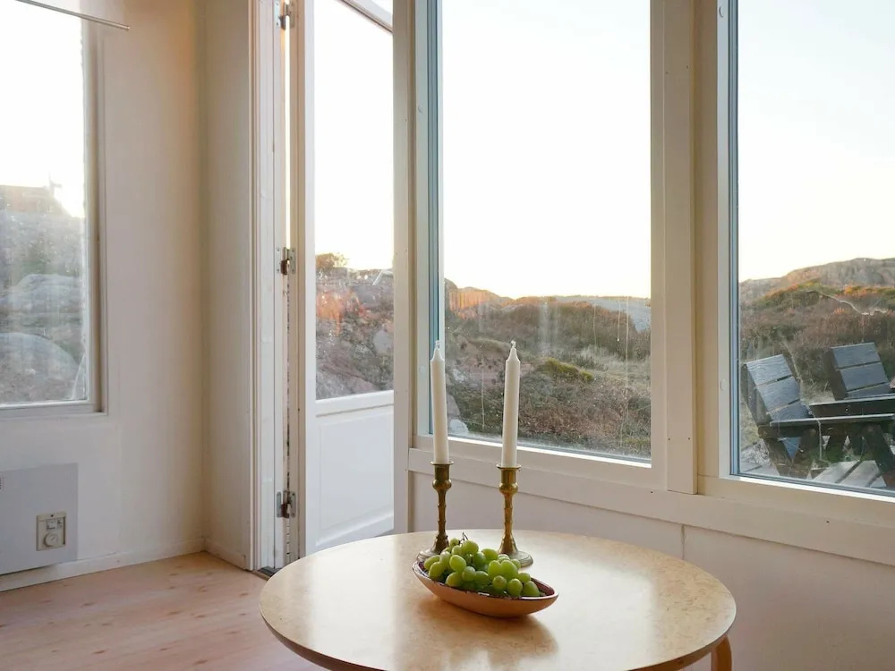 4 Person Holiday Home in Hamburgsund