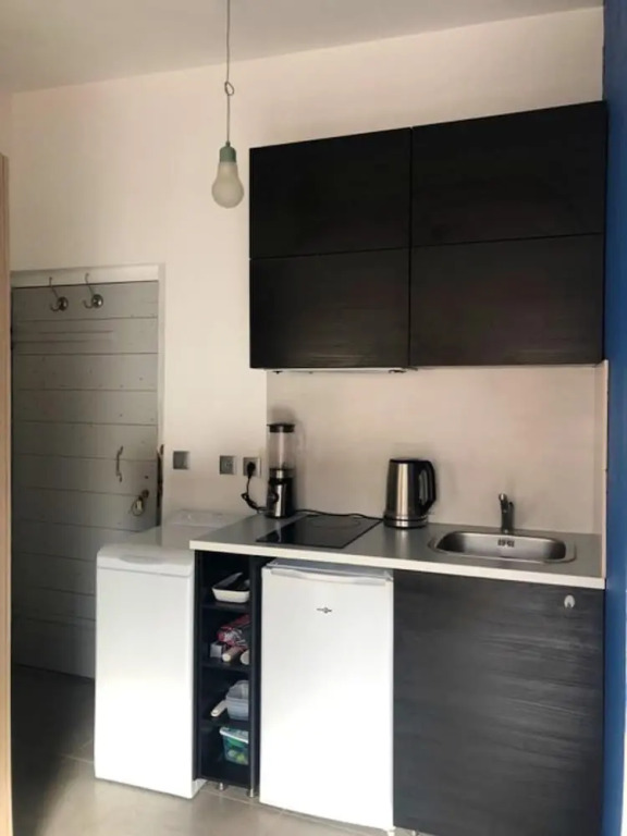 Studio in Aix-En-Provence, with Wonderful City View, Furnished Terrace And Wifi